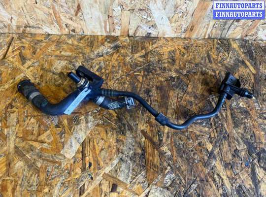 купить Патрубок радиатора на Volvo V60 (2018-2024)