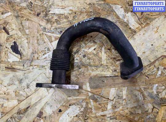 Патрубок (трубка, шланг) на Volkswagen Passat B6 (3C)