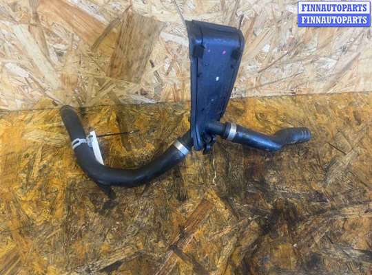 купить Патрубок на Volvo V60 (2018-2024)