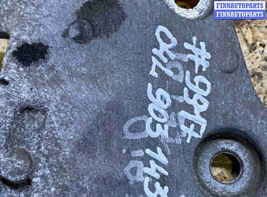 Кронштейн прочее на Volkswagen Golf VII (5G)