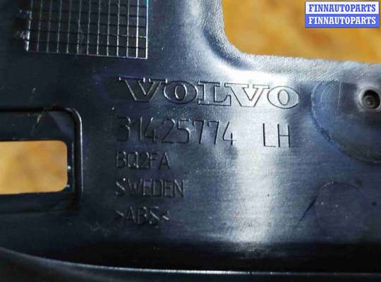 Обшивка салона на Volvo XC60 II (UZ)