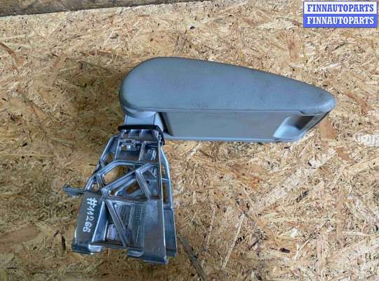 Подлокотник