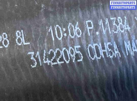 купить Патрубок интеркулера на Volvo V60 (2018-2024)