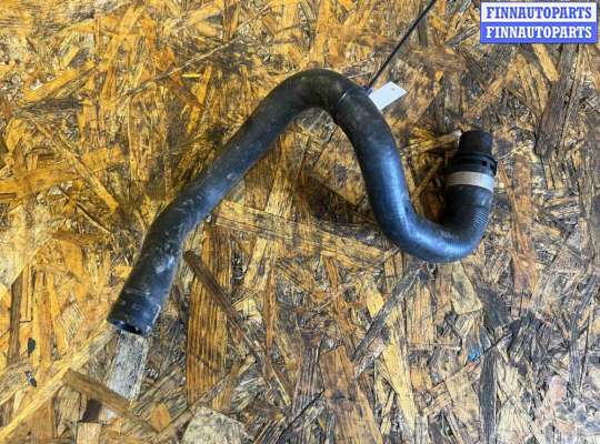 купить Патрубок радиатора на Volvo V60 (2018-2024)