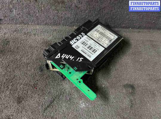 купить Моторчик стеклоподъемника задний правый на Audi A8 D3 рестайлинг (2005—2007)