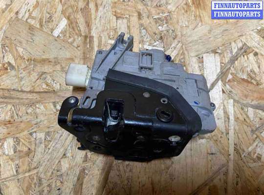 купить Замок двери задней правой на Volkswagen Passat B6 (2005—2010)