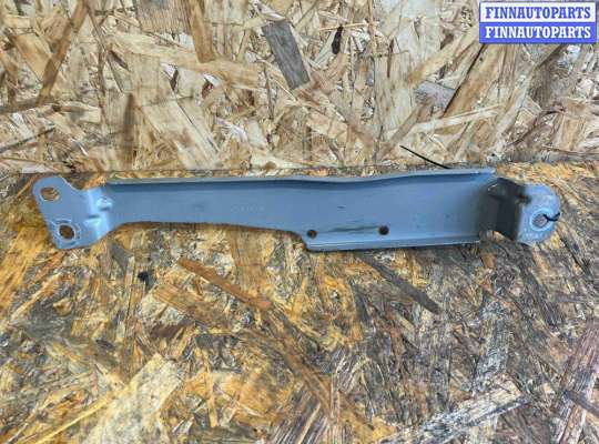 купить Кронштейн крепления крыла переднего правого на Volvo V60 (2018-2024)