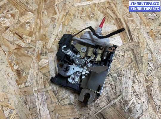 купить Замок двери передней правой на Audi A8 D2 рестайлинг (1999—2002)