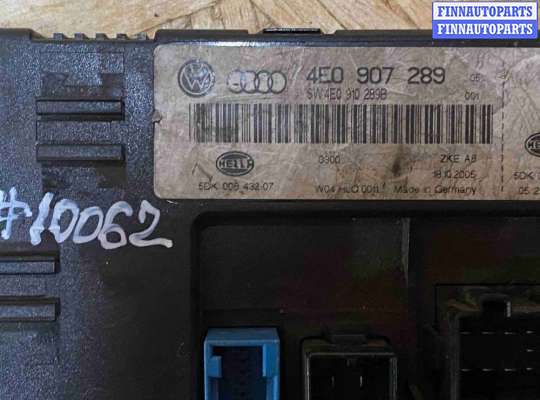 Блок управления печкой на Audi A8 (D3, 4E)