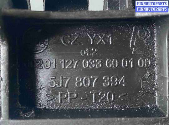 Кронштейн бампера на Skoda Roomster (5J)