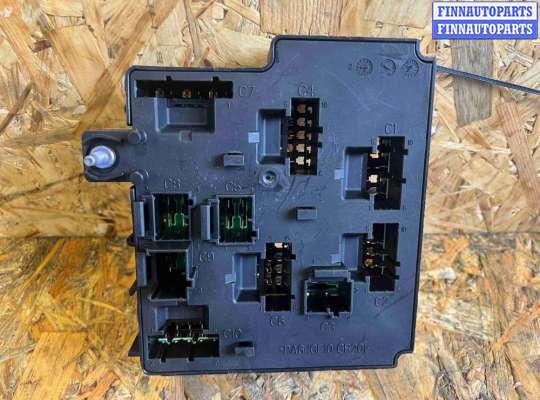купить Блок предохранителей на Volvo V60 (2018-2024)