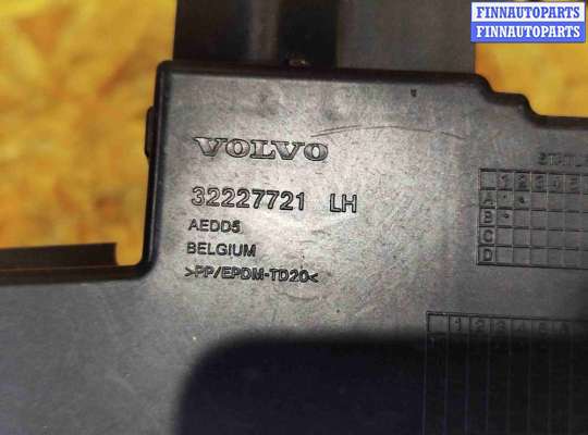 купить Кронштейн на Volvo V60 (2018-2024)