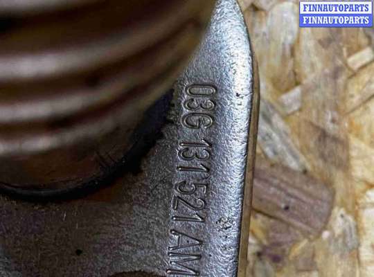 Патрубок (трубка, шланг) на Volkswagen Passat B6 (3C)