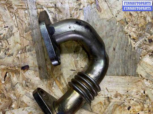 Патрубок (трубка, шланг) на Volkswagen Passat B6 (3C)