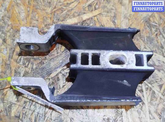 купить Подушка крепления КПП на Volvo XC90 II рестайлинг (2019—2023)