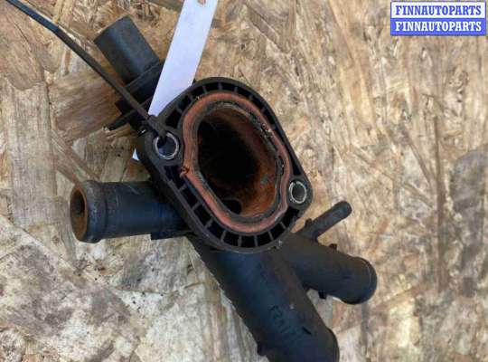 купить Фланец (тройник) системы охлаждения на Volkswagen Golf Mk6 (2008—2012)