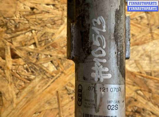 Патрубок (трубка, шланг) на Audi A6 (C6)