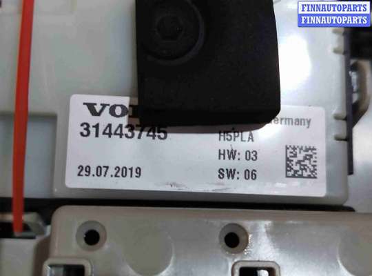 купить Фонарь салона (плафон) на Volvo XC60 2017-2024