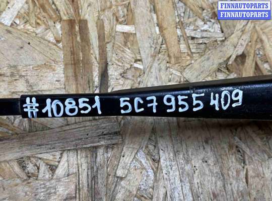 Поводок дворника на Volkswagen Jetta VI (1B)