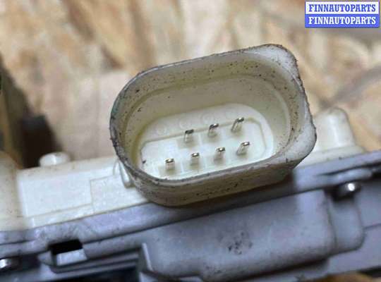 купить Замок двери задней правой на Volkswagen Passat B6 (2005—2010)