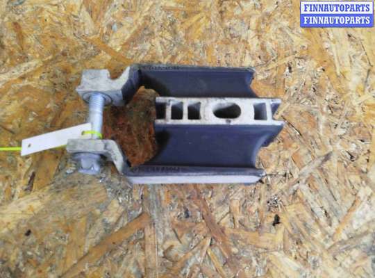 купить Подушка крепления КПП на Volvo V60 (2018-2024)