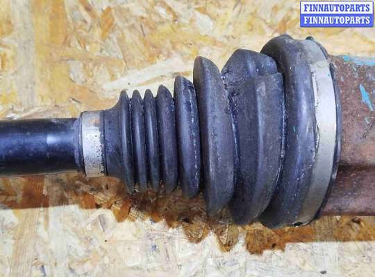 купить Полуось передняя правая (приводной вал, ШРУС) на Volvo XC90 II рестайлинг (2019—2023)