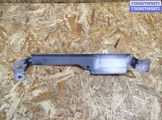 купить Кронштейн крепления крыла переднего левого на Volvo XC60 2017-2024