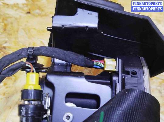 купить Ремень безопасности передний левый на Volvo XC90 II рестайлинг (2019—2023)