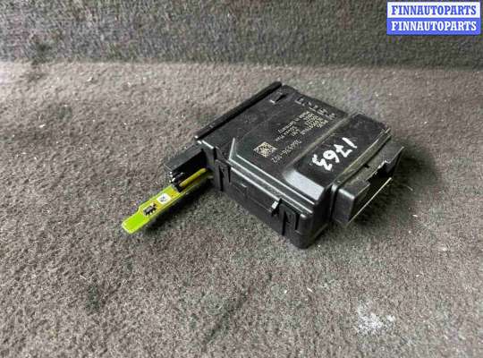 купить Моторчик стеклоподъемника задний правый на Volkswagen Passat B6 (2005—2010)