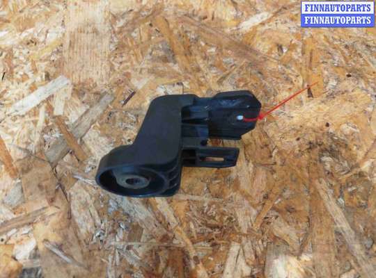 купить Кронштейн на Volvo V60 (2018-2024)