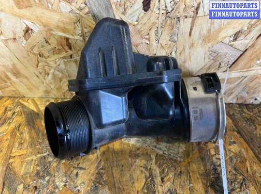 купить Патрубок интеркулера на Volvo V60 (2018-2024)