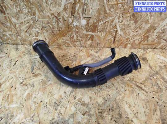 купить Патрубок воздушного фильтра на Volvo V60 (2018-2024)