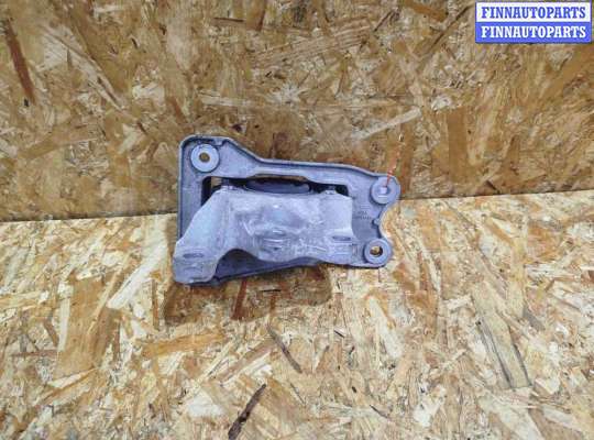 Подушка КПП на Volvo XC60 II (UZ)